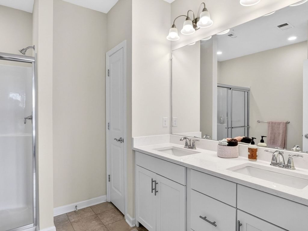 4 Peters Farm Way #206 Westborough — Photo 21 of 37