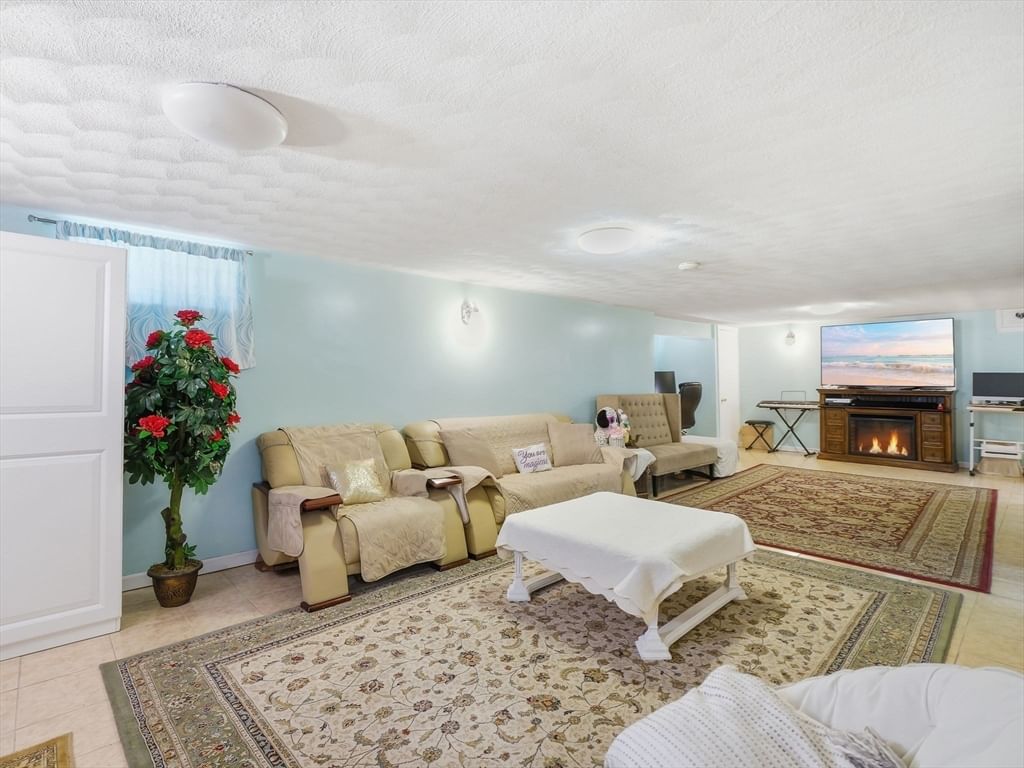 44 Dunster Rd, Everett, MA, 44 Dunster Rd, Everett, MA Photo #13
