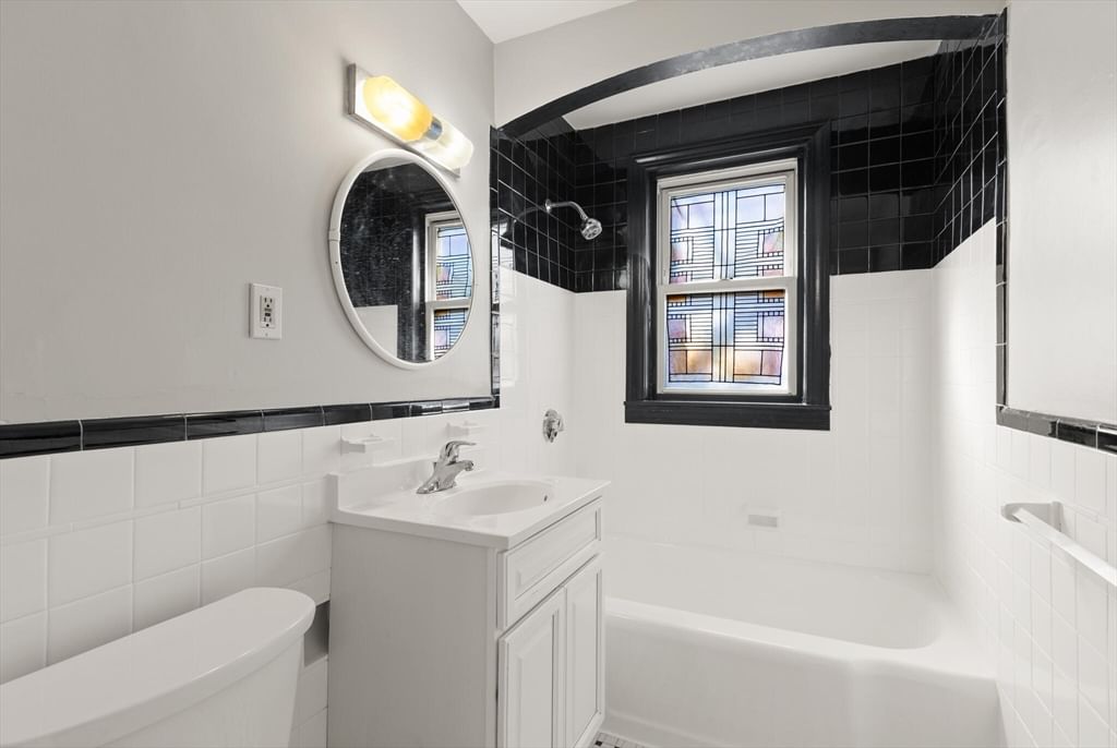 31 Chestnut St #5 Worcester — Photo 13 of 14