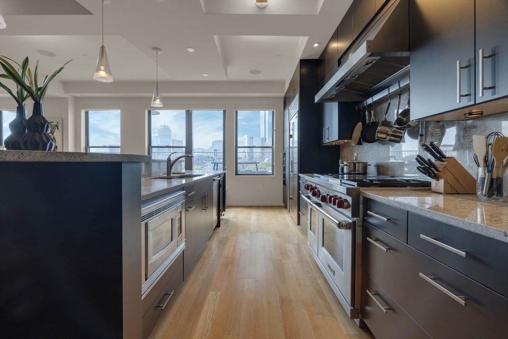 1166 Washington St #704-6 Boston — Photo 13 of 30