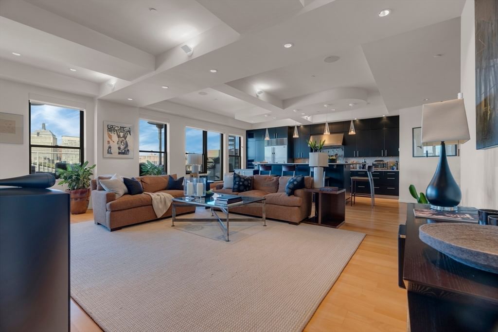 1166 Washington St #704-6 Boston — Photo 5 of 30