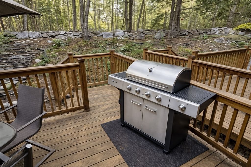 6 Carol Dr #6 Oxford — Photo 10 of 11