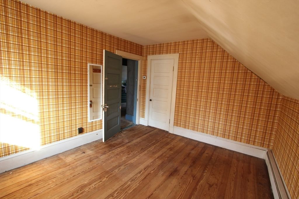 300 Chestnut St Franklin — Photo 16 of 33