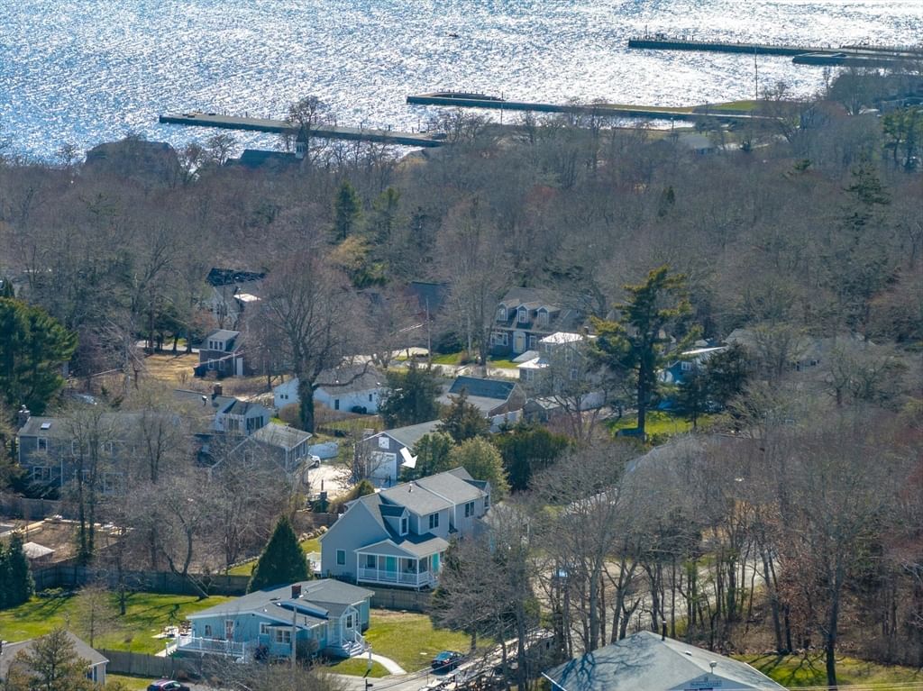 78-82 Church St Mattapoisett — Photo 5 of 24