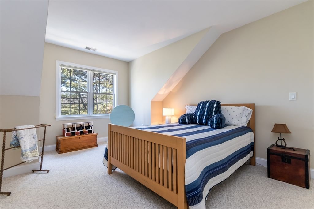 13 Hollyhock Knoll Ct #13 Bourne — Photo 22 of 42
