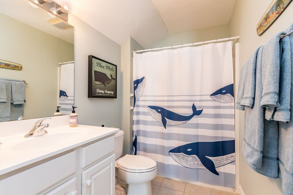 13 Hollyhock Knoll Ct #13 Bourne — Photo 24 of 42
