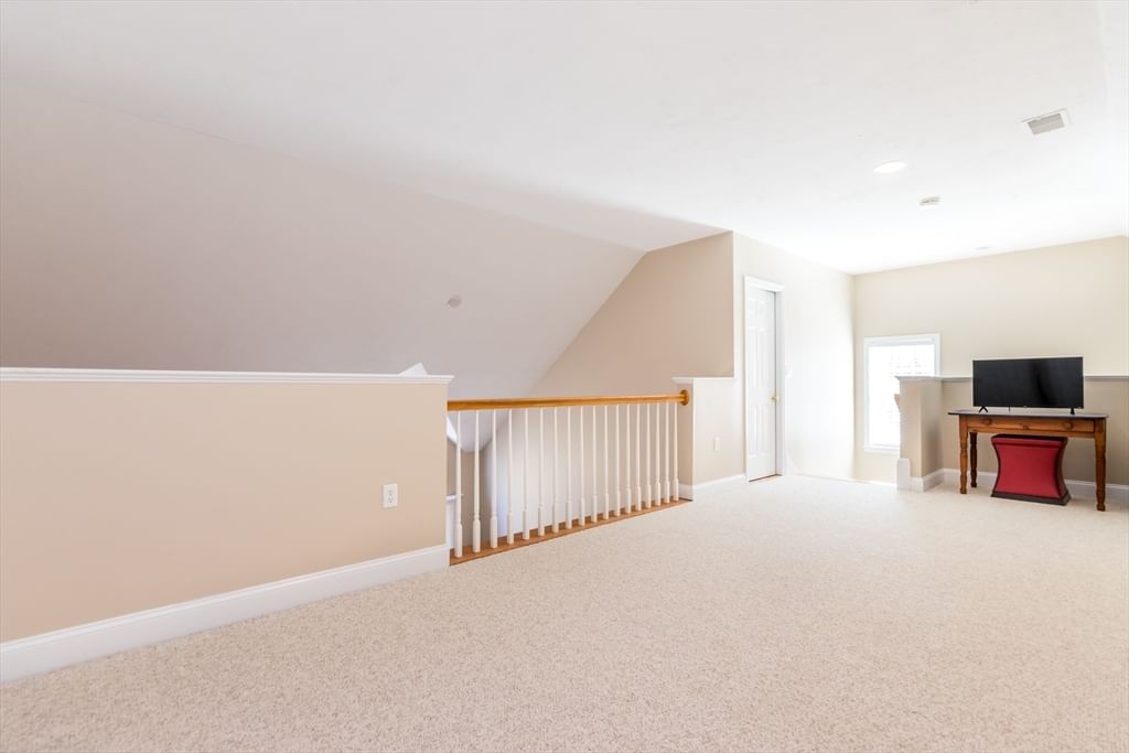 13 Hollyhock Knoll Ct #13 Bourne — Photo 25 of 42
