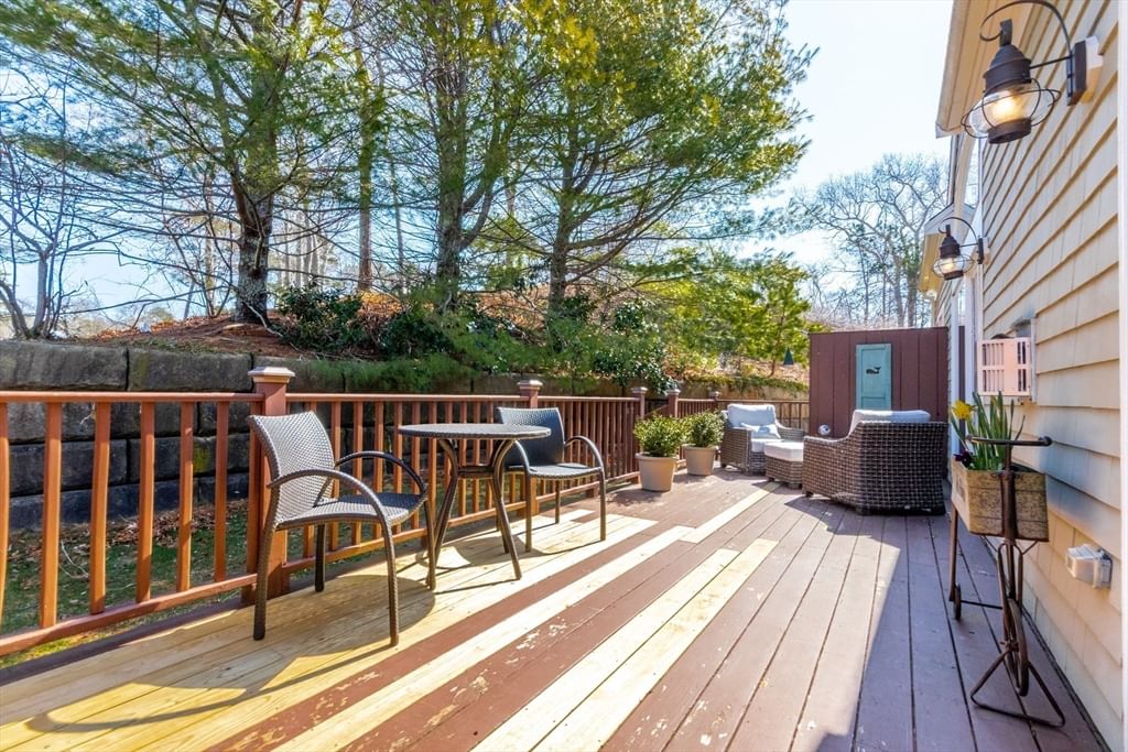 13 Hollyhock Knoll Ct #13 Bourne — Photo 33 of 42