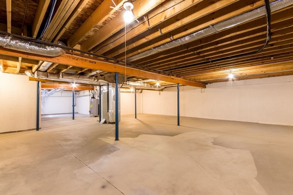 13 Hollyhock Knoll Ct #13 Bourne — Photo 35 of 42