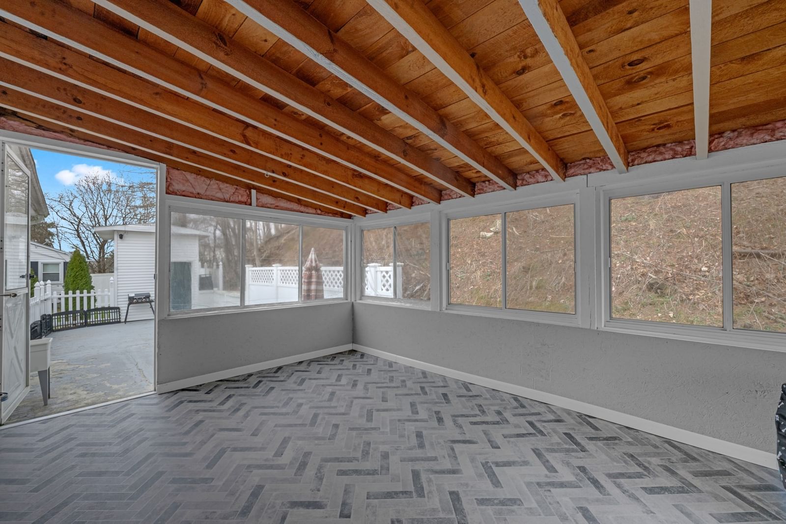 23 Chartier Ln Southbridge — Photo 15 of 22