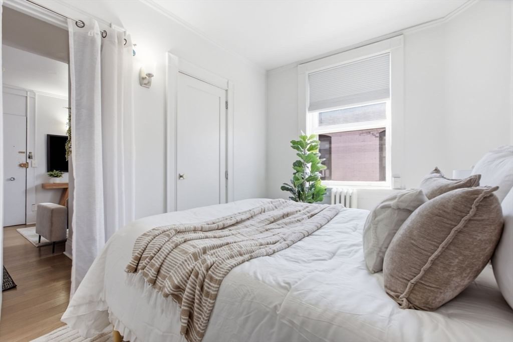 21 Beacon St #11L, Boston, MA Photo #5