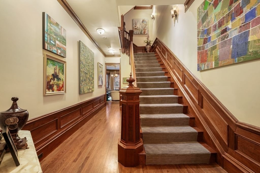 381 Beacon Street Boston — Photo 18 of 21