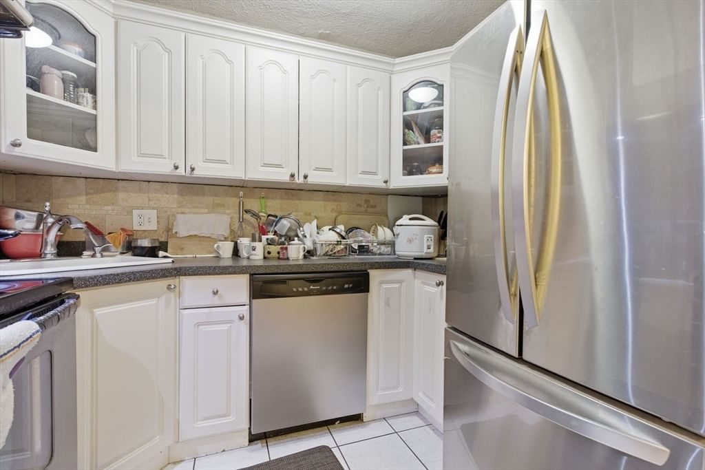 164 Galen St #15 Watertown — Photo 7 of 22