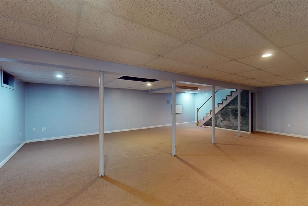 169 Sheffield Drive Belchertown — Photo 37 of 39