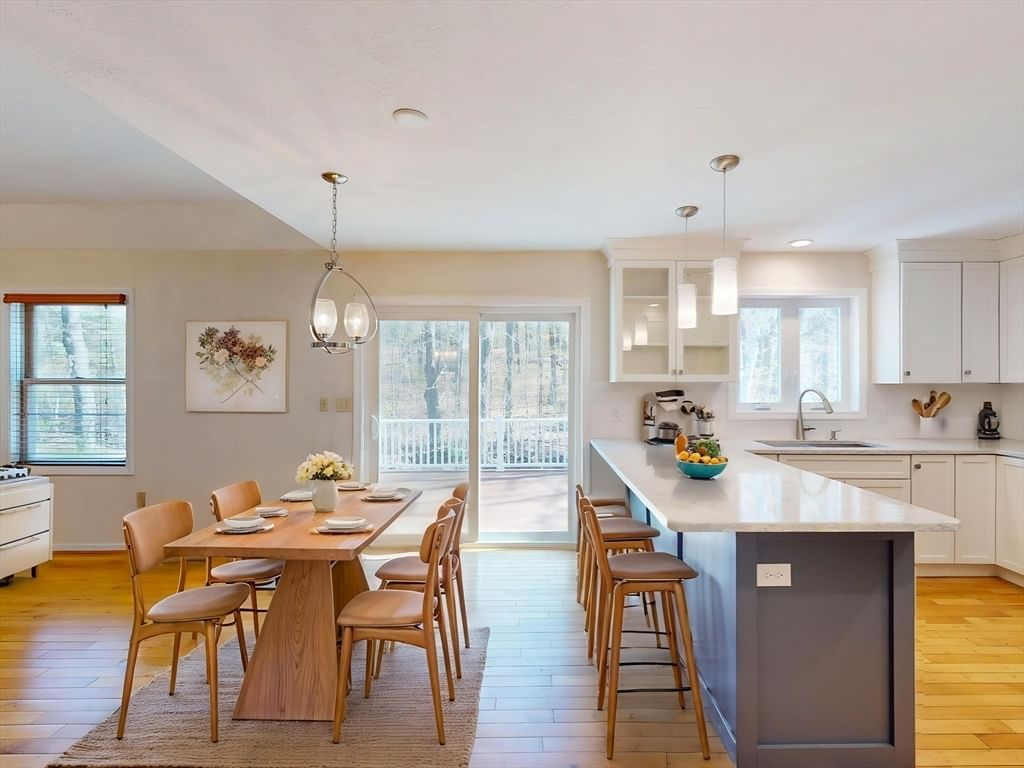 169 Sheffield Drive Belchertown — Photo 9 of 39