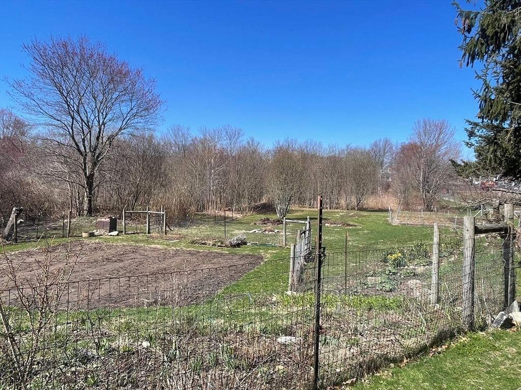 360 W. Central Street Franklin — Photo 8 of 16