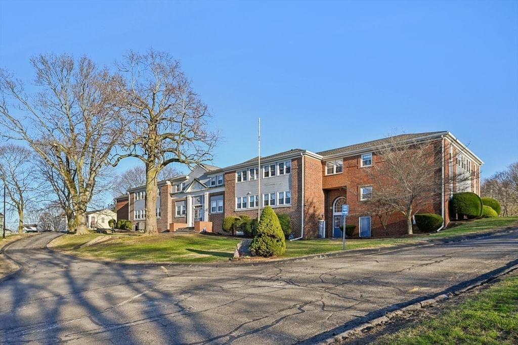 Listing Image 26