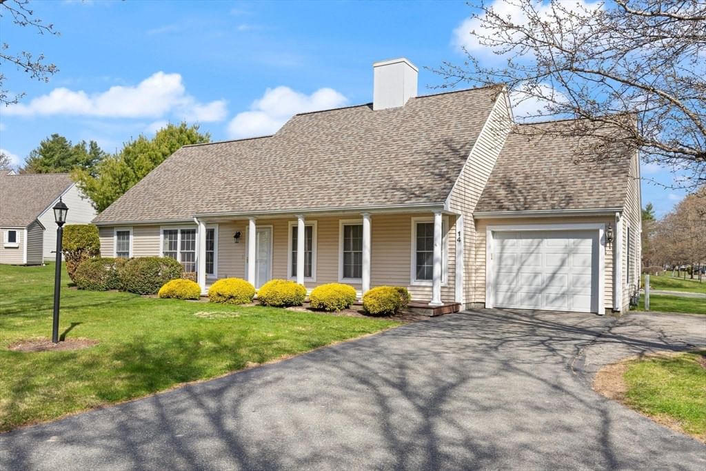 14 Kathleen Grant Rd, Easton, MA 02375