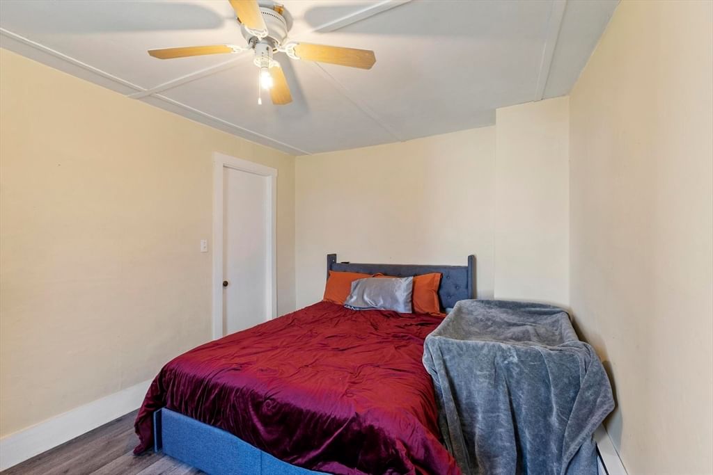 52 Church St, Spencer, MA 01562 photo 3