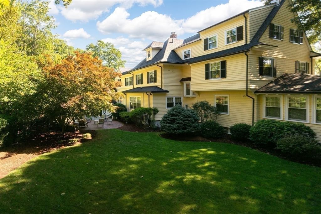 11 Winthrop Road Lexington — Photo 25 of 26