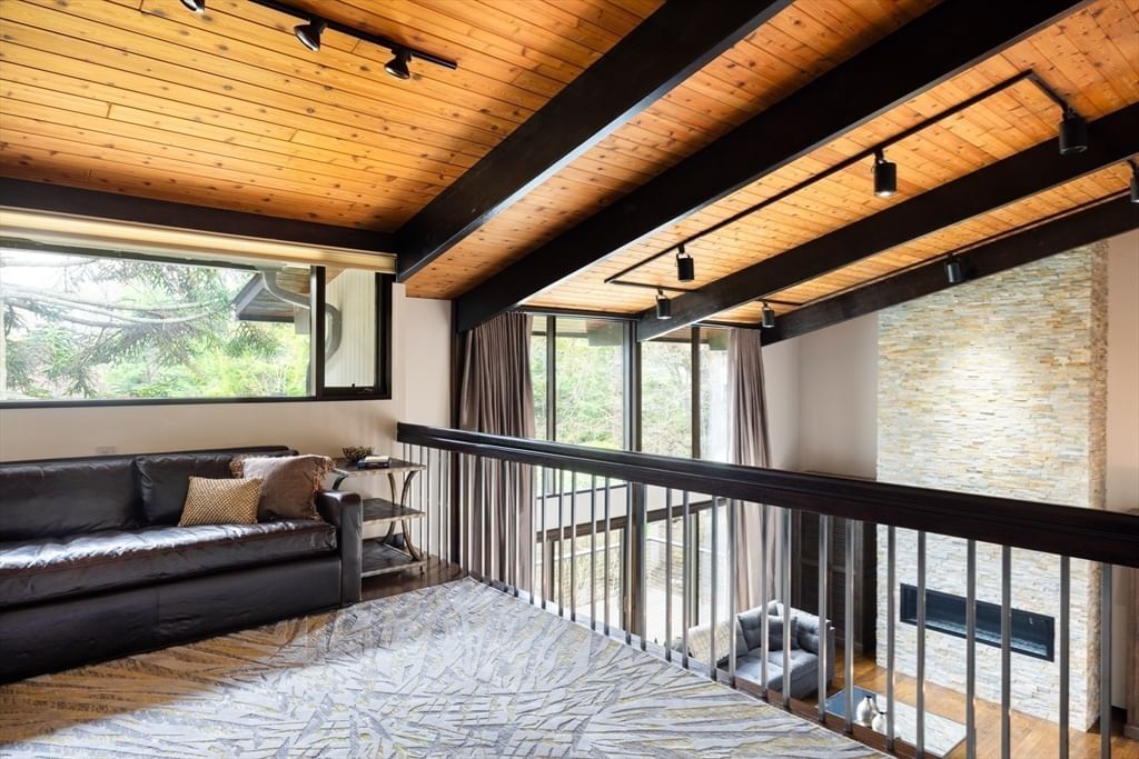 363 Brookline Street Newton — Photo 15 of 31