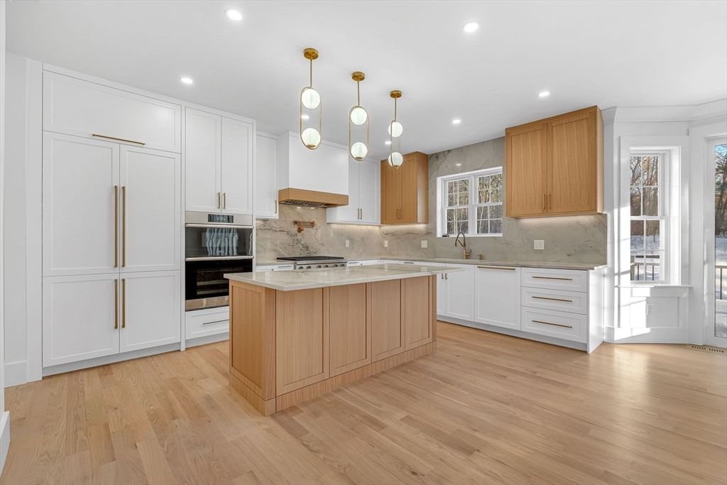 11 Sanders Lane, Bolton, MA 01740 photo 2