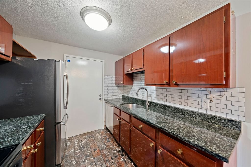 15 Village Rock Ln #2, Natick, MA, 15 Village Rock Ln #2, Natick, MA Photo #9