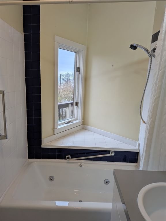12 Andrews Street Gloucester — Photo 21 of 42