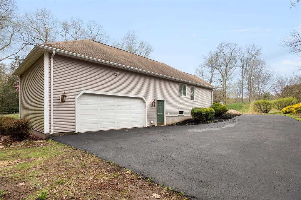 4 Pearl Brook Road Southwick — Photo 39 of 42