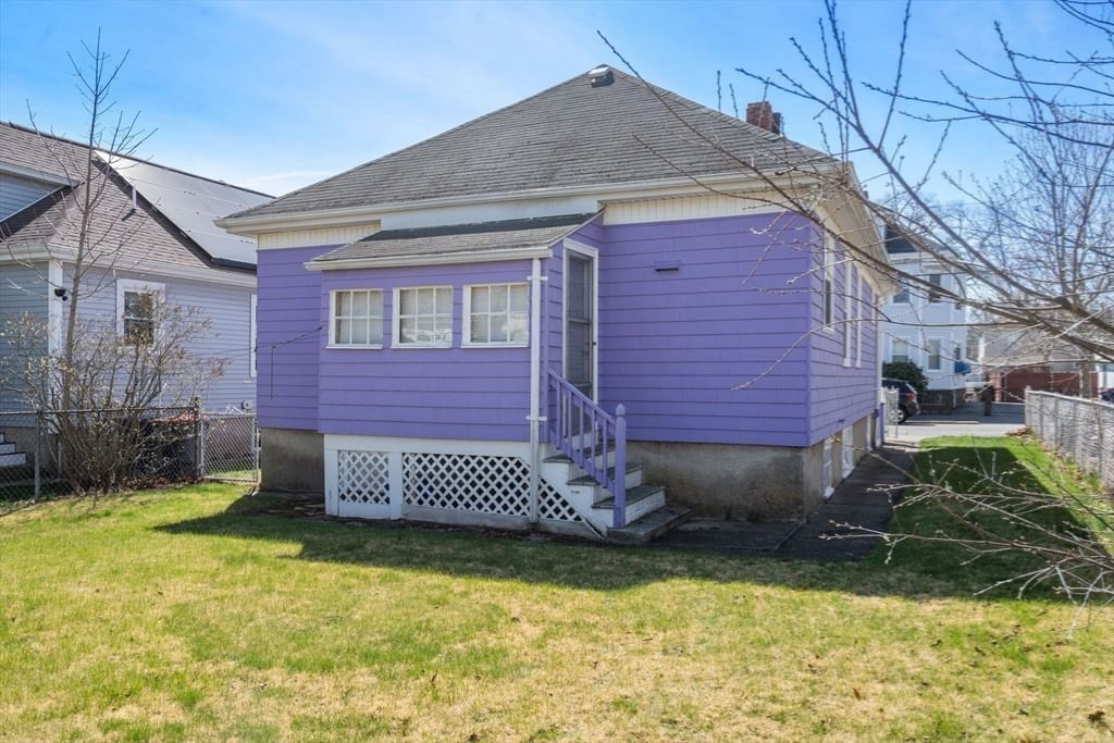 155 Birch St New Bedford — Photo 27 of 29