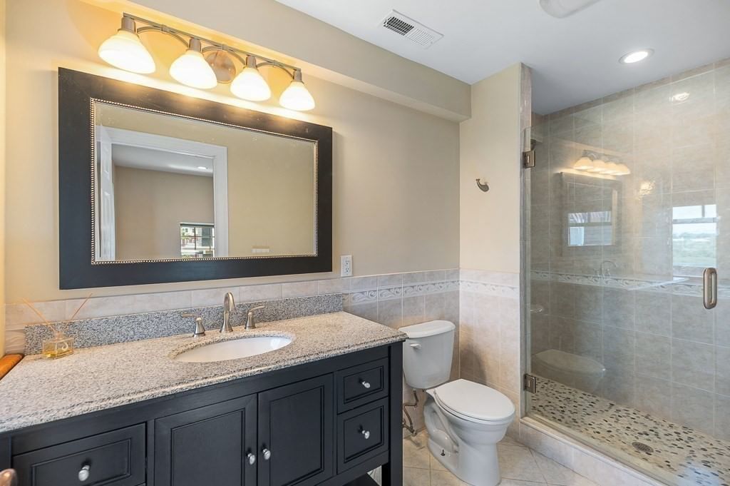 152 Water St #13 Danvers — Photo 16 of 39
