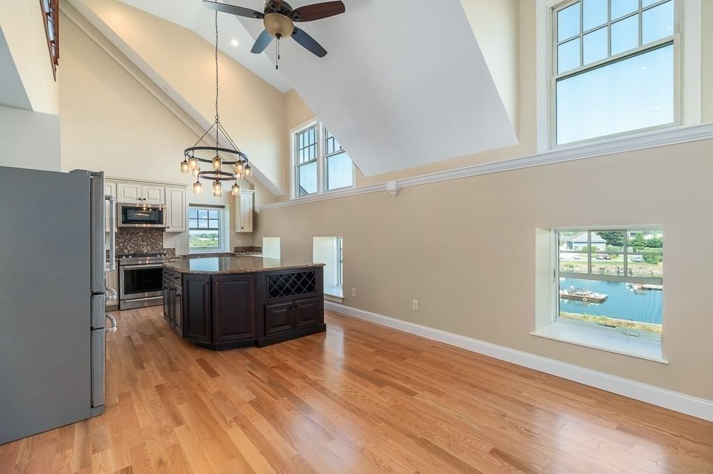 152 Water St #13 Danvers — Photo 24 of 39