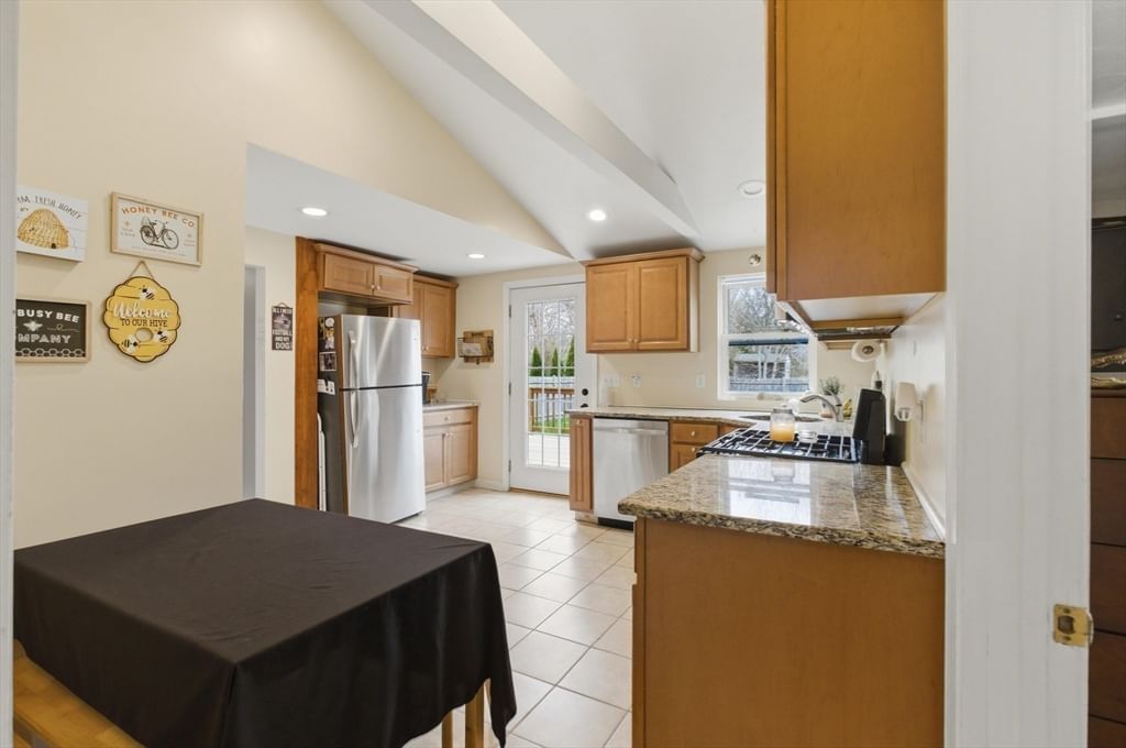13 Harrison Ave Bourne — Photo 9 of 31