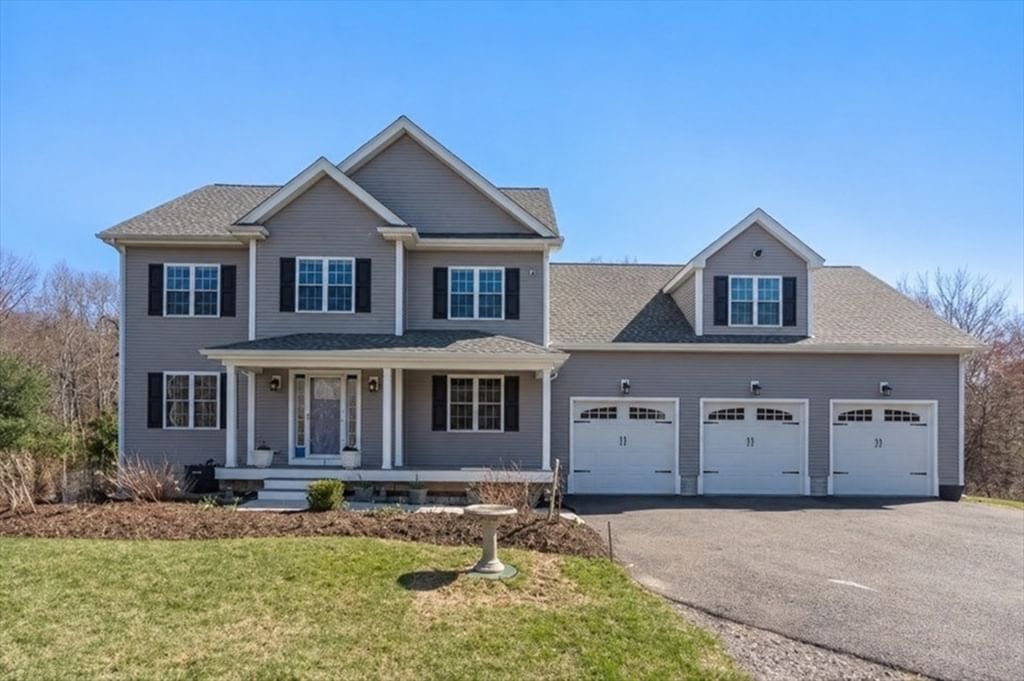 Property at 5 Glebe St, Rehoboth, MA 02769
