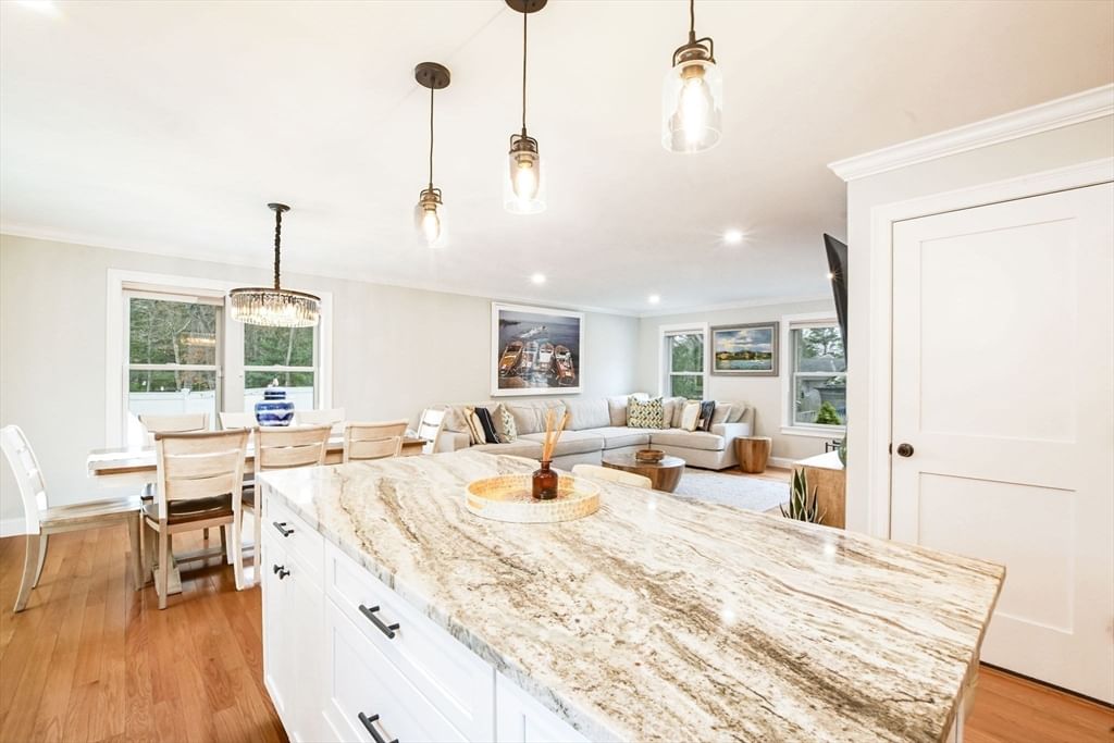 92 Rainbow Ave Falmouth — Photo 14 of 42