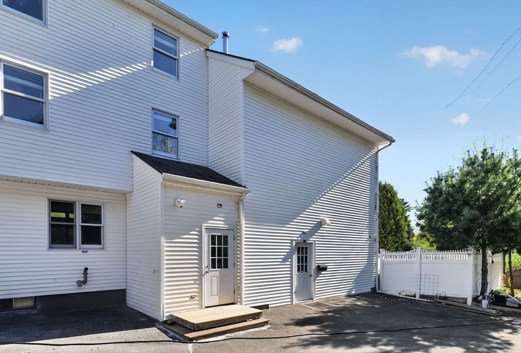 67 Amherst Rd #67 South Hadley — Photo 27 of 42