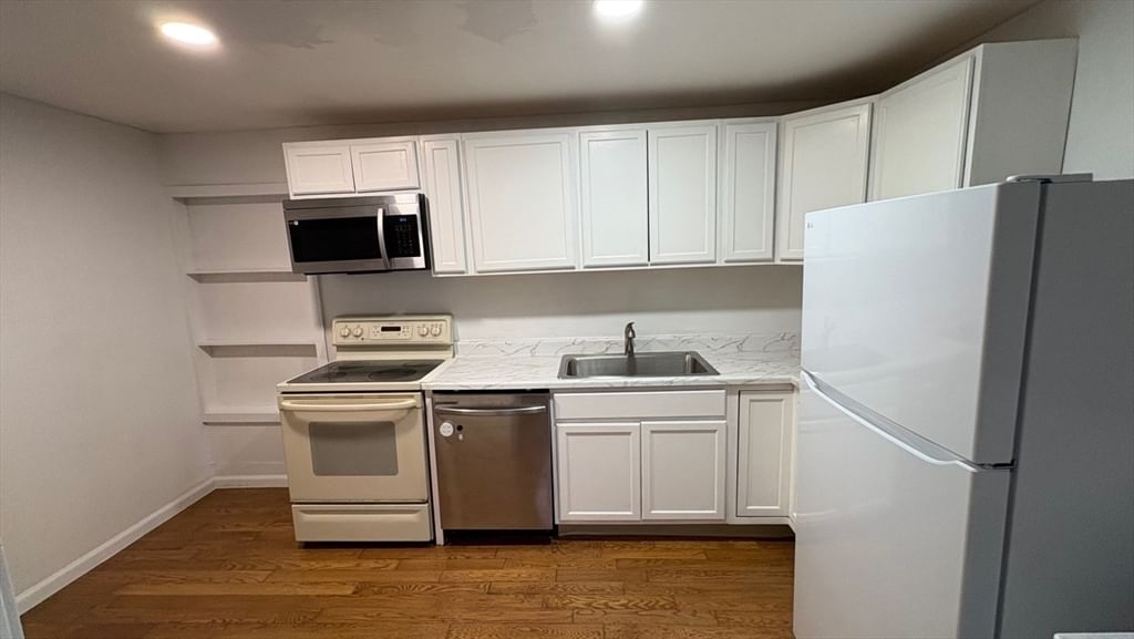 67 Amherst Rd #67 South Hadley — Photo 32 of 42