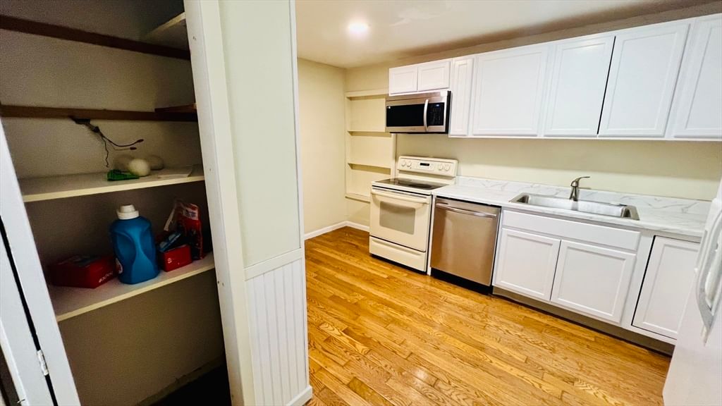 67 Amherst Rd #67 South Hadley — Photo 37 of 42