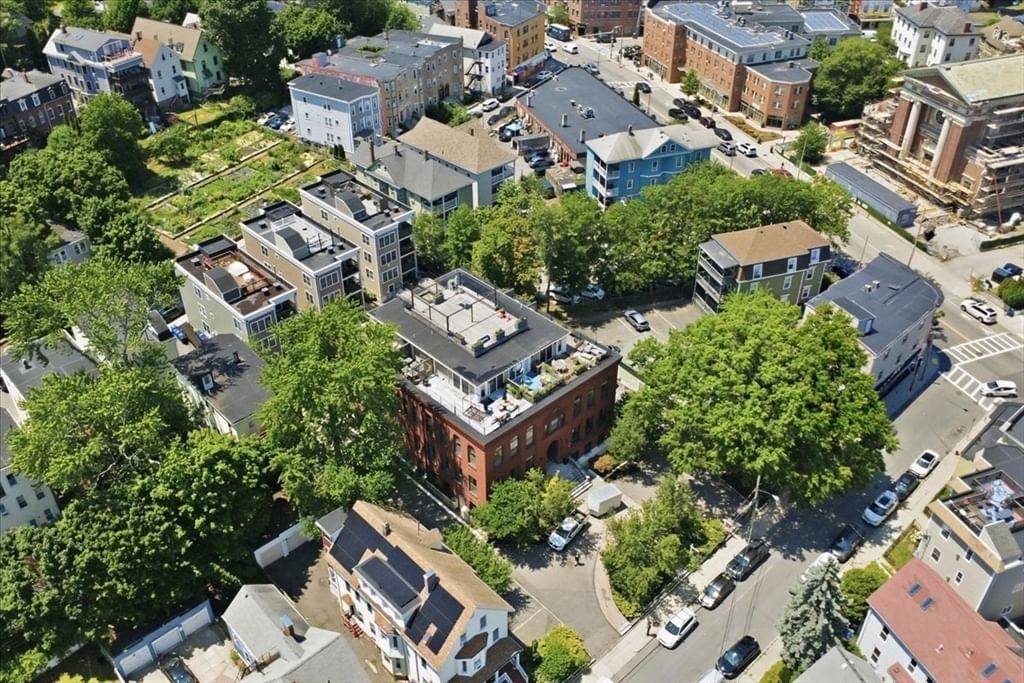 11 Wyman St #2B Boston — Photo 40 of 41