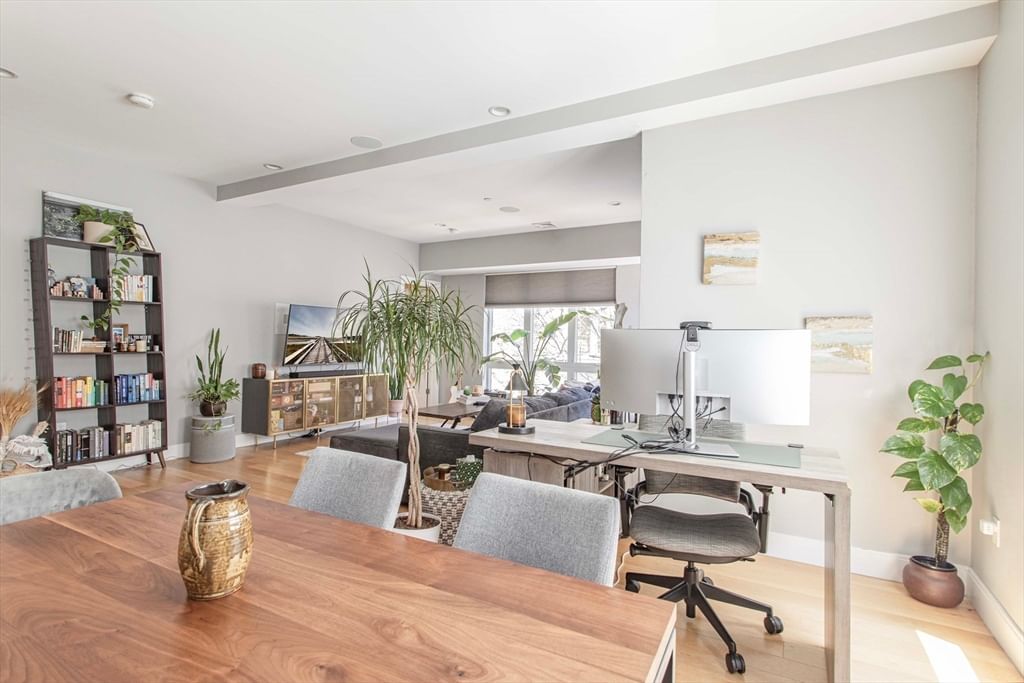 488 Dorchester Ave #3I Boston — Photo 13 of 35