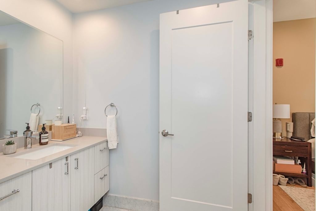 488 Dorchester Ave #3I Boston — Photo 20 of 35