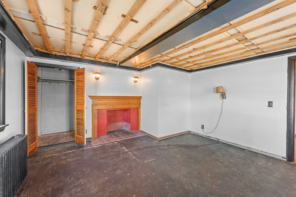 90 Water St Danvers — Photo 18 of 42