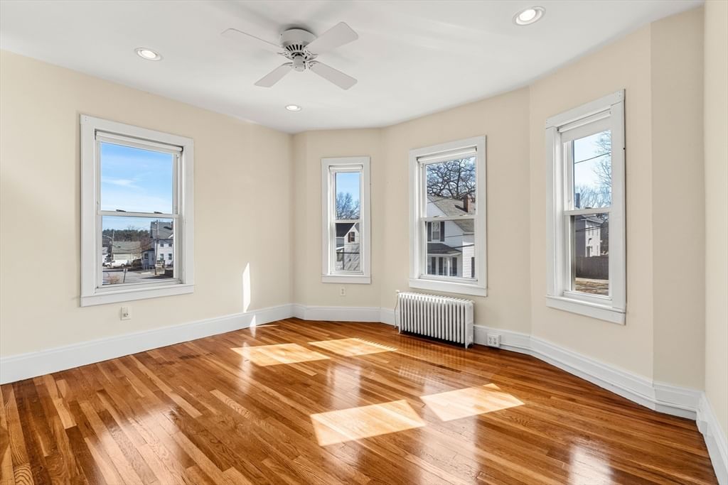 41A Highland Ave Chelmsford — Photo 21 of 33