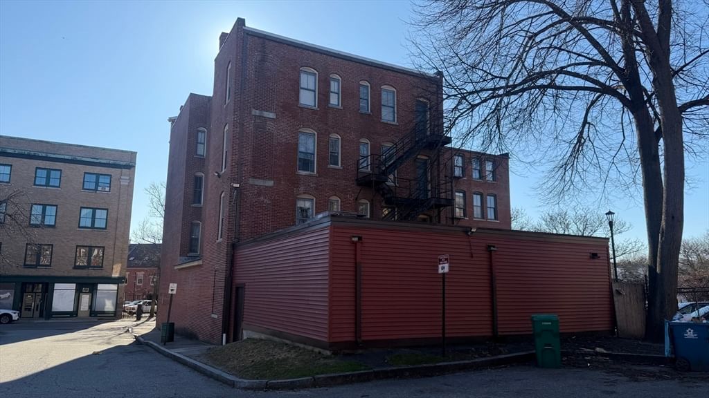 101-107 Gorham Street Lowell — Photo 12 of 42