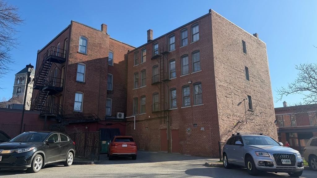 101-107 Gorham Street Lowell — Photo 6 of 42