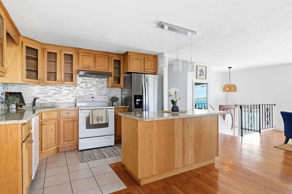 151 Wessagussett Rd Weymouth — Photo 10 of 42