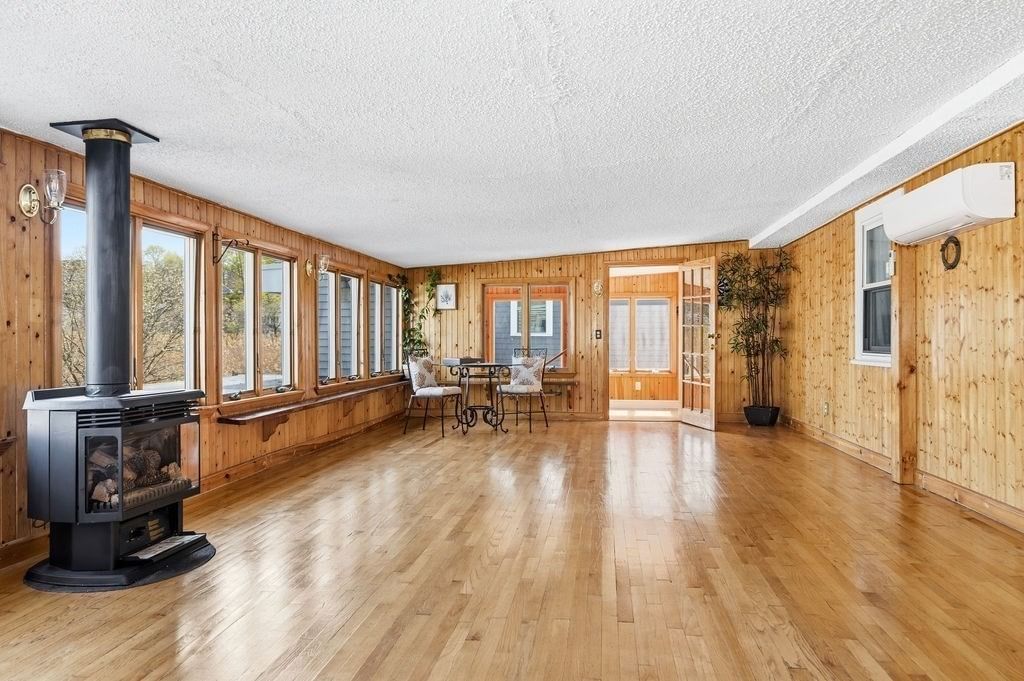 151 Wessagussett Rd Weymouth — Photo 17 of 42