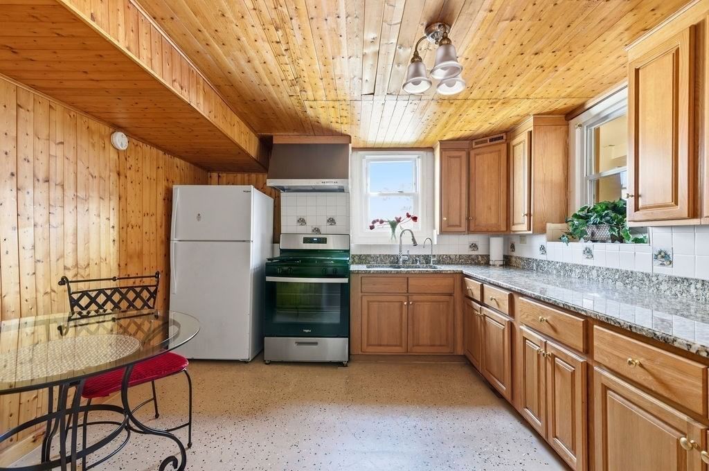 151 Wessagussett Rd Weymouth — Photo 27 of 42