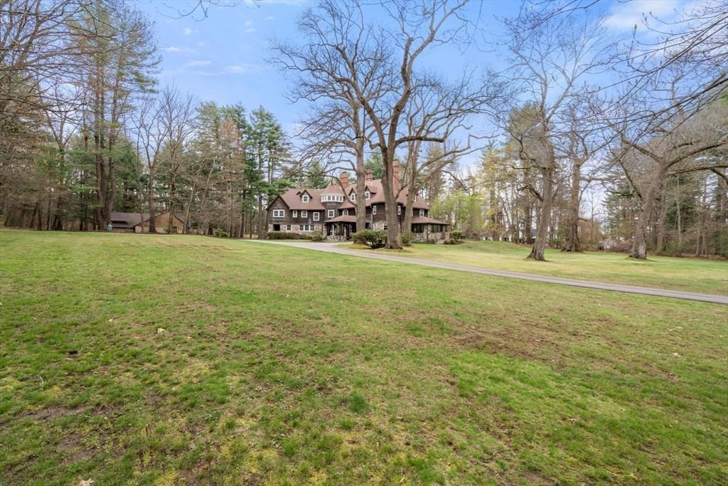 650 Canton Ave Milton — Photo 39 of 41