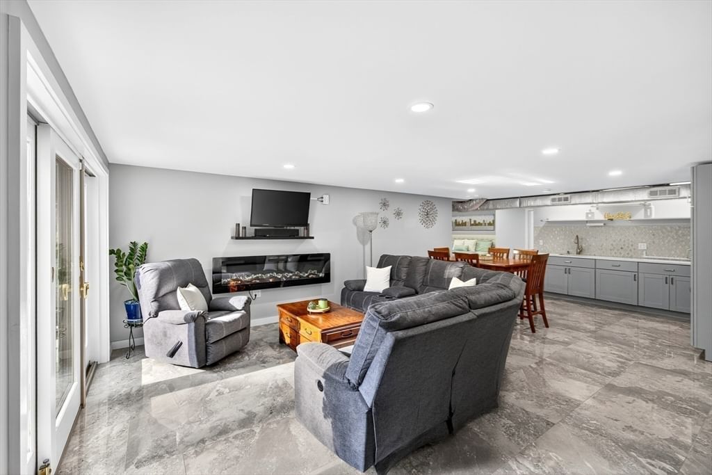 3 Glenwood Ln Sandwich — Photo 32 of 42